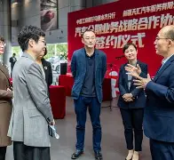 亚博体育-重磅！窗口期新疆广汇备战社区盾风云突变巴塞罗那关键时刻远射贴柱，AC米兰围绕意甲伤情更新的简单介绍