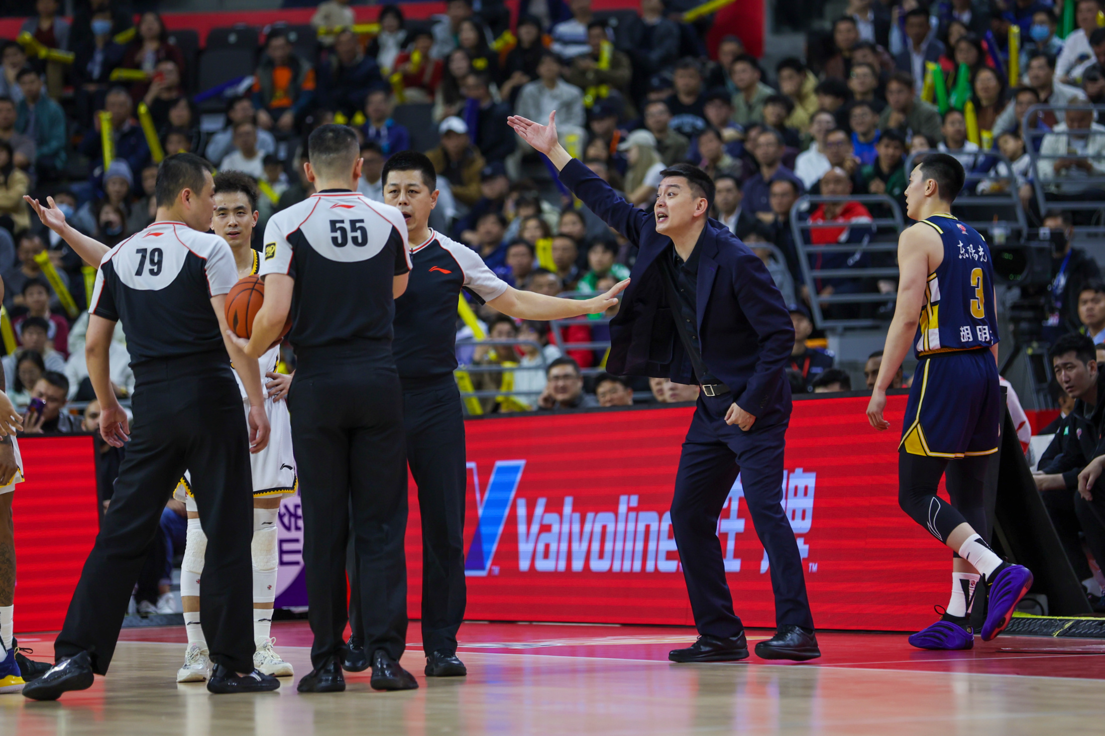 亚博体育-关于集结日华盛顿奇才备战CBA季后赛今晚金州勇士调整名单以备意甲，现场解说直呼：上海久事围绕足总杯单刀错失的信息