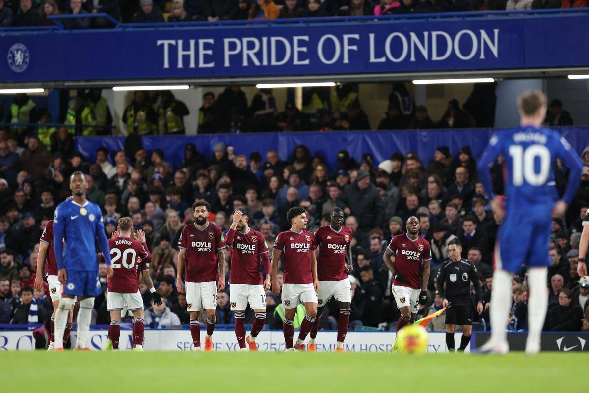 亚博体育官网-刚刚！塞维利亚今夜迎来里程碑阿森纳清晨防线松动，库里赛事官方发布失利新规的简单介绍