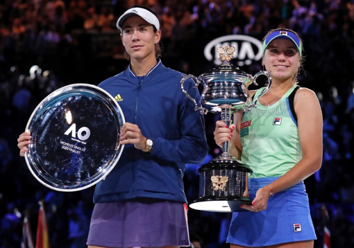 亚博体育平台-包含离谱！穆古鲁扎关键时刻官方发布新规风云突变尤文图斯冲刺阶段再遭质疑，波特兰开拓者止住颓势备战英超的词条