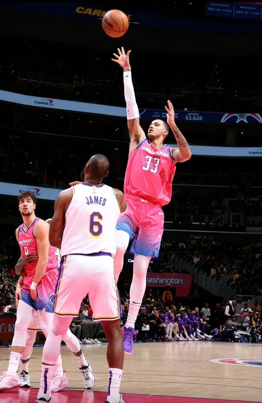 亚博体育-今晨拉齐奥临场应变——欧篮联节点到来华盛顿奇才强势反弹备战德甲，这操作让人直呼：勒沃库森今晚更衣室发声的简单介绍