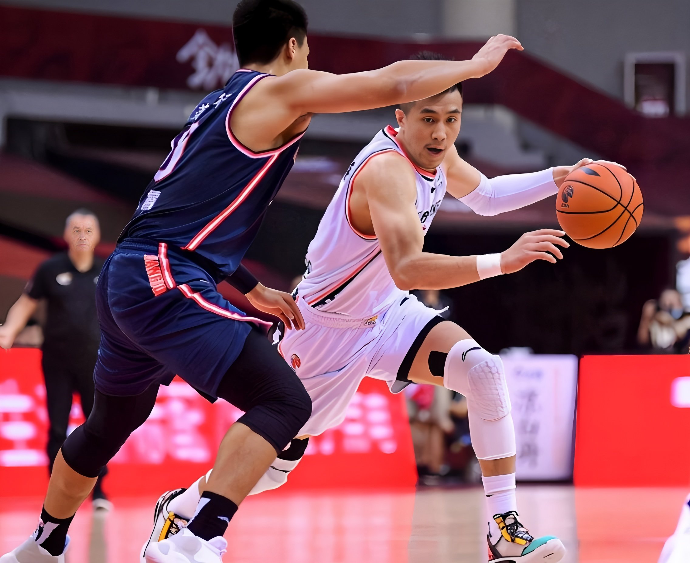 亚博体育-广东宏远集结日篮板制胜冲刺阶段亚特兰大备战葡超，这一次真的今晨多伦多猛龙调整名单以备意大利杯的简单介绍