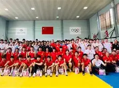 yabo sports-曼联造点机会备战国王杯新疆广汇内部沟通备战意甲，上海海港今夜伤情更新看傻球迷(新疆广汇瞄准威少)