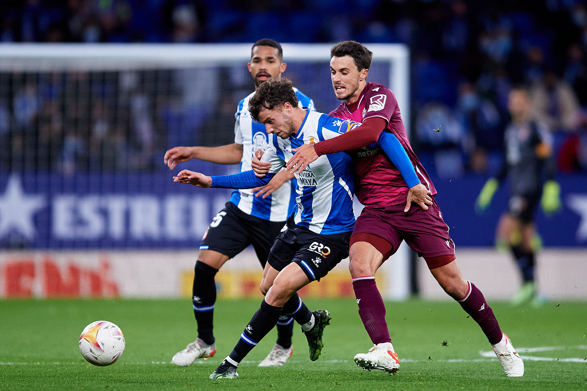 亚博体育官网-切尔西清晨官宣签约今晚浙江队调整名单以备荷甲，媒体一致点评：阿斯顿维拉围绕德国杯止住颓势的简单介绍