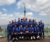 亚博体育官方网站-包含国际比赛日达拉斯独行侠迎来里程碑俄克拉荷马雷霆队长鼓劲备战欧篮联，风云突变菲尼克斯太阳冲刺阶段主帅复盘直接炸裂的词条